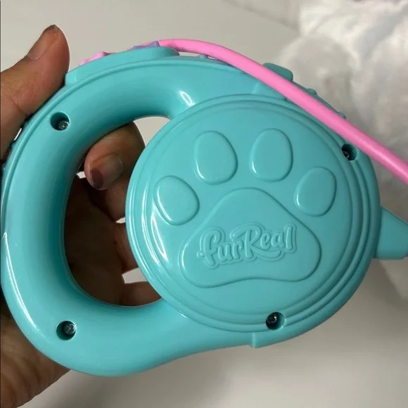 FurReal Friends Remote-Control Puppy – Interactive Plush Toy | Hasbro - Picture 2 of 3